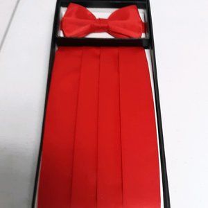 Bow tie and cummerbund set